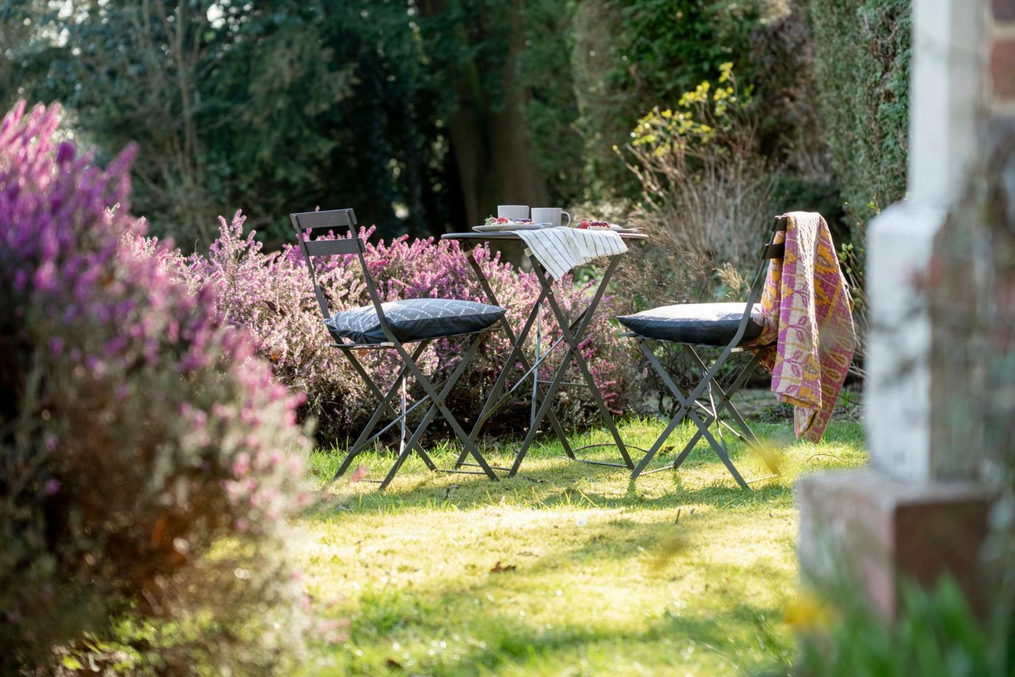 Hurstpierpoint Old Mill Lodge By Huluki Sussex Stays מראה חיצוני תמונה